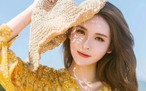 女生暗恋男生的表现 女生对男生暗恋的迹象